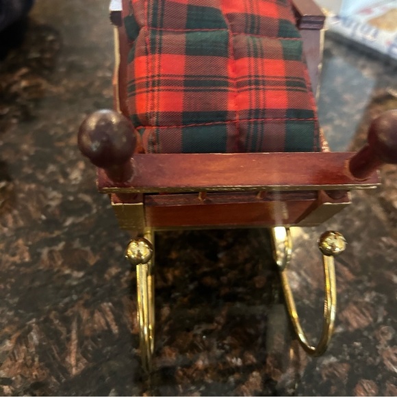 Vintage RARE HTF Enesco "Sleigh Ride" mice in sleight, figure, wind up music box - Picture 6 of 9